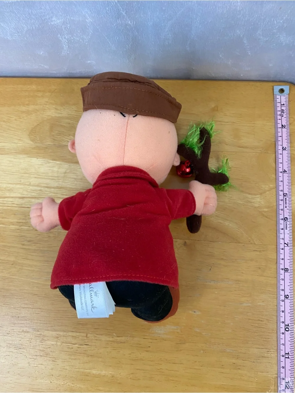 2009 Hallmark Peanuts Charlie Brown Christmas Plush Set